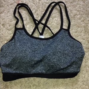 Sports bra